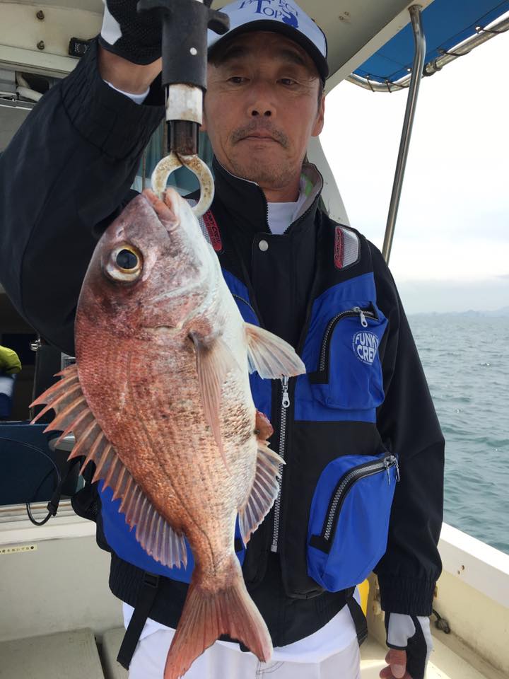 ���R,�V���D,�}�����Q�[�g,2017�N,5��3��,�^�C���o,�މ�